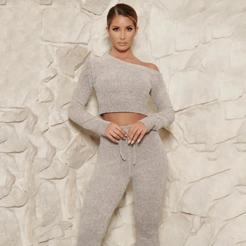 Cropped Sweater And Pants Set - Musttbuy