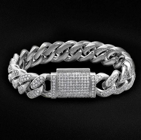 Flooded Diamond Cuban Link Bracelet in White Gold - Musttbuy