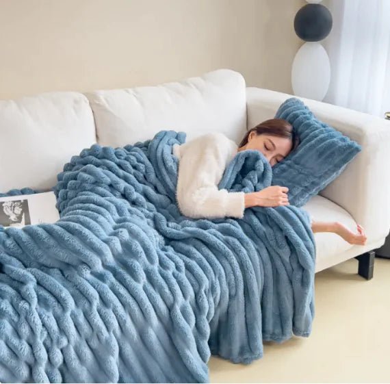 Soft Wind Bubble Velvet Blanket - Musttbuy