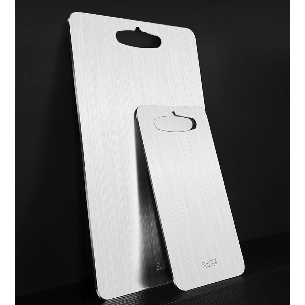 Titanium Cutting Board - Musttbuy