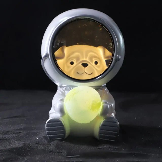 Cute Pet Astronaut LED Lamp - Musttbuy