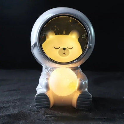 Cute Pet Astronaut LED Lamp - Musttbuy