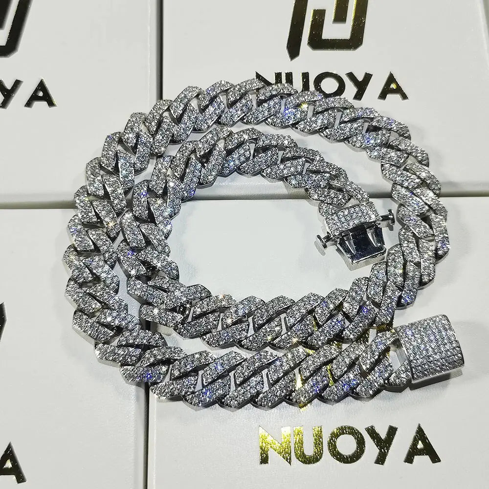 Gold Plated Iced out Cuban Chain Necklace - Musttbuy
