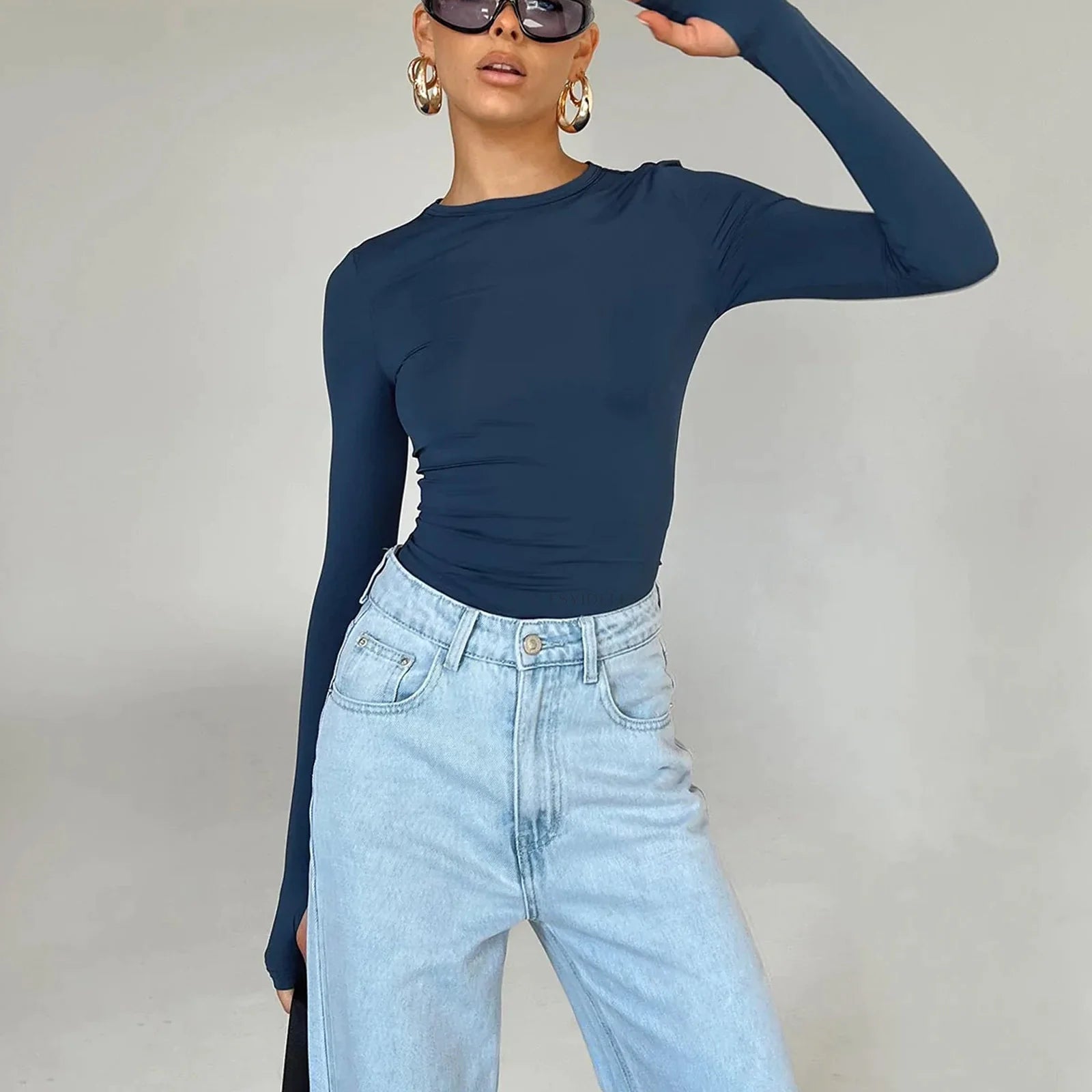 Round Neck Long Sleeve Top - Musttbuy