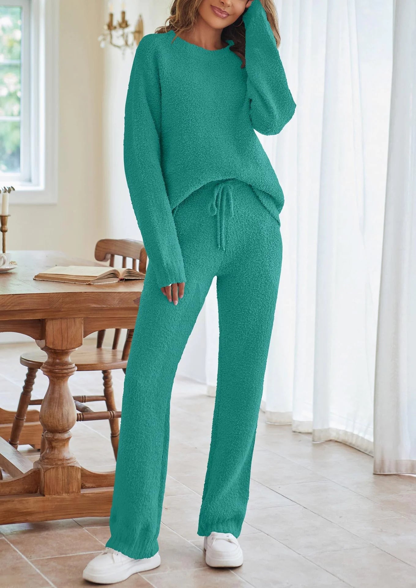 Solid Color Women's Round Neck Long Sleeve Trousers Warm Suit - Musttbuy