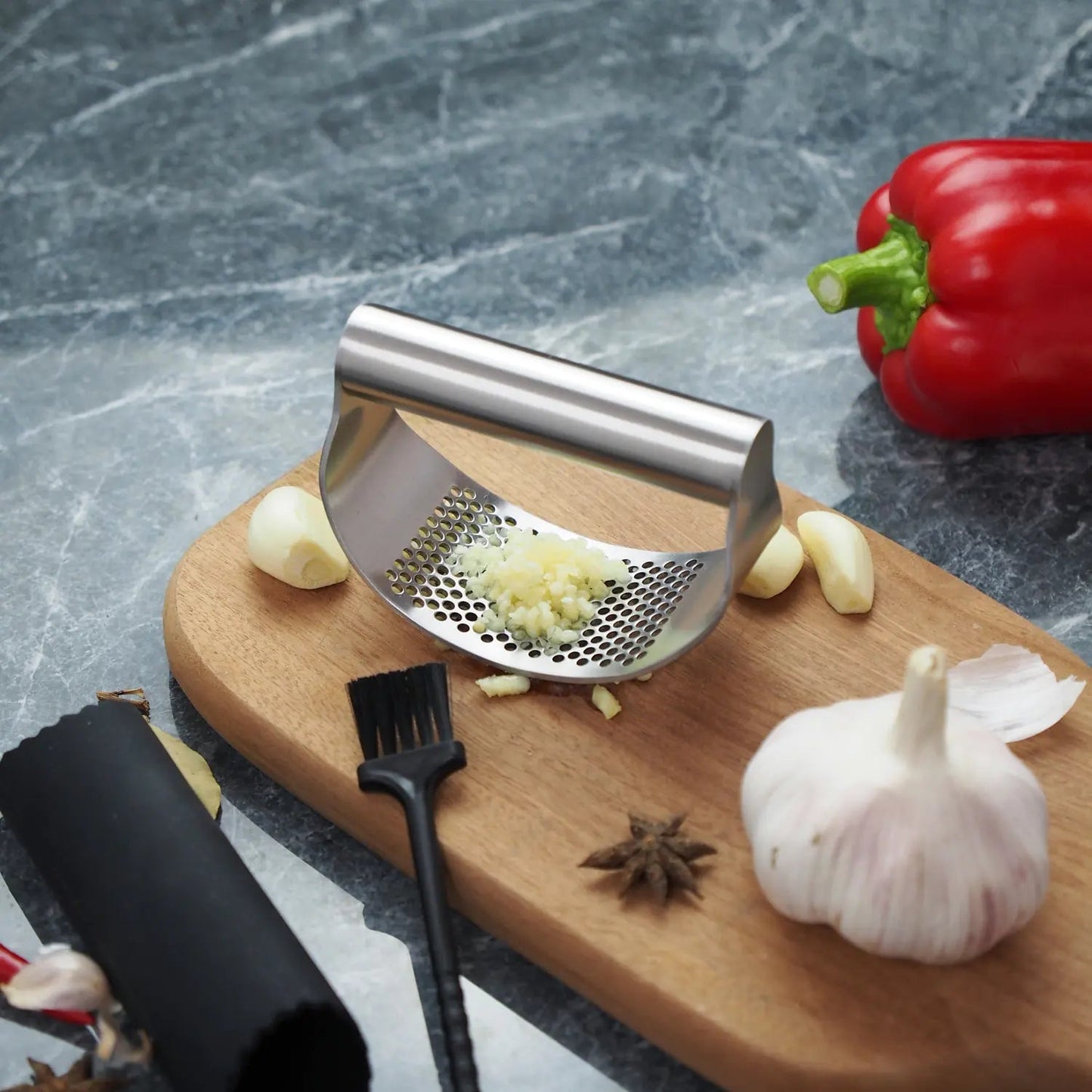 Stainless Steel Garlic Presser - Musttbuy